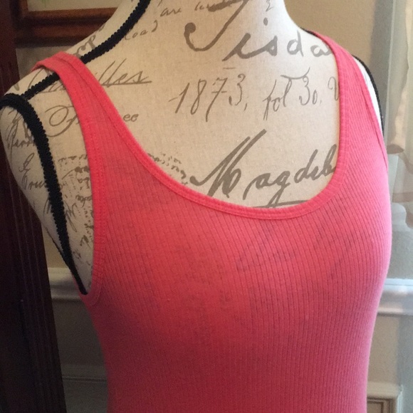 NWOT Robin Howe Tank Top - Picture 2 of 3